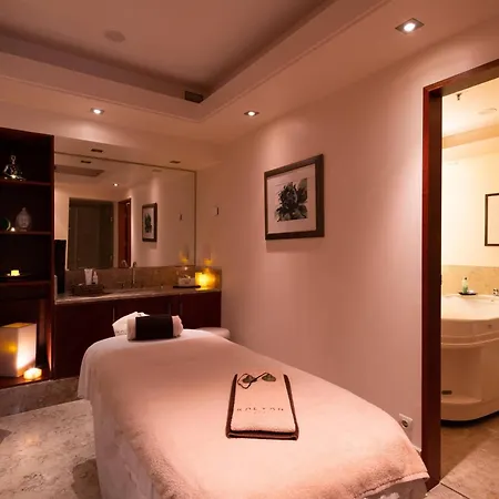 Hotel D'el Rey Marriott Golf &
