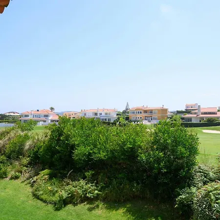 Отель D'el Rey Marriott Golf &