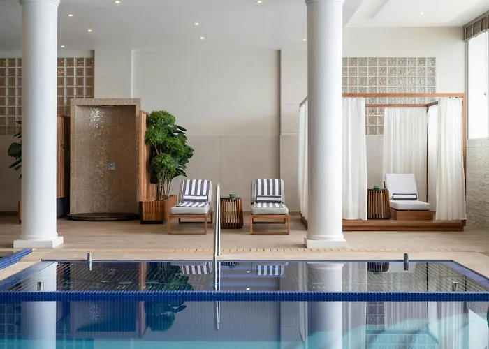 מלון D'el Rey Marriott Golf &